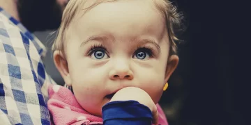 Pierwsze kilka, kilkanaście miesięcy w rozwoju widzenia u dziecka jest kluczowe.