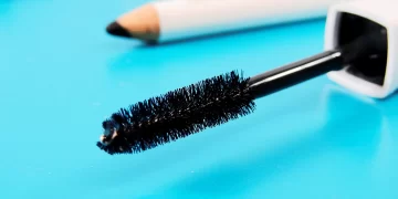 Co uczula w kosmetykach do oczu?